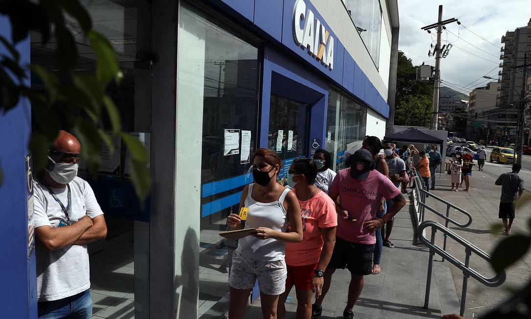 Desemprego avança em maio enquanto políticas socias sustentam a renda dos mais pobres Foto: Fábio Motta / Agência O Globo