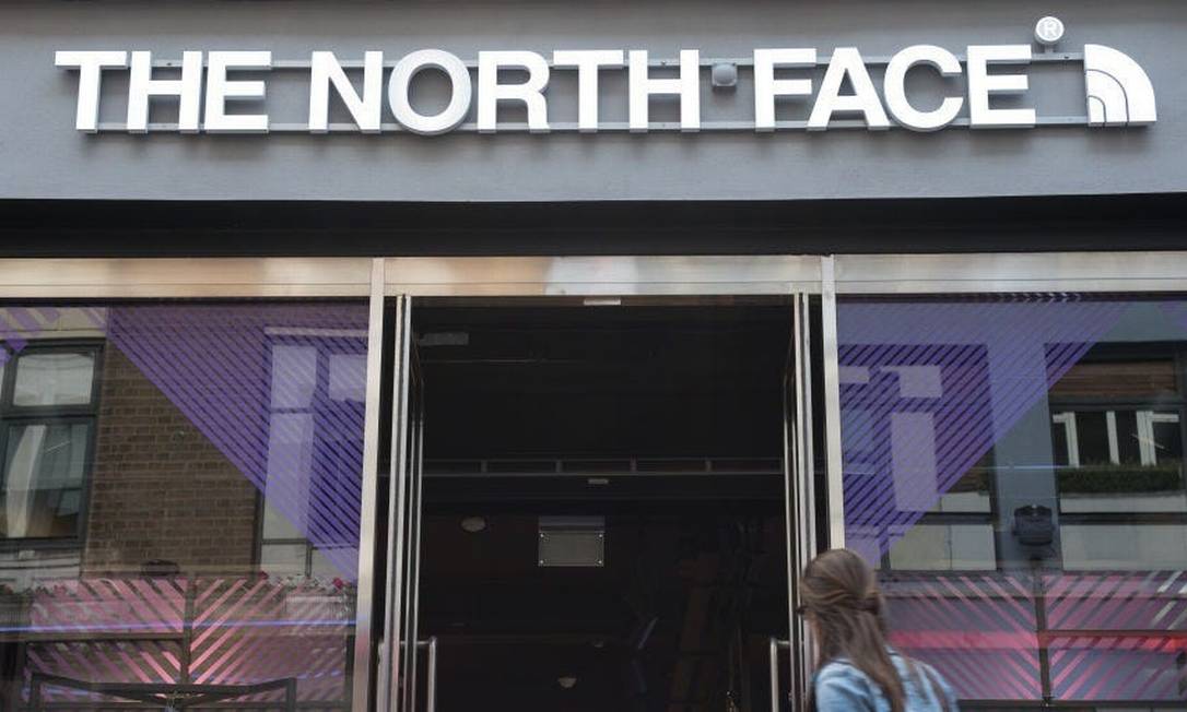 Fachada da North Face em Londres. Marca anunciou boicote ao Facebook Foto: Arquivo