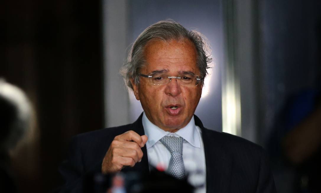 Guedes diz que existe muito confiança do presidente nele Foto: Jorge William / Agência O Globo
