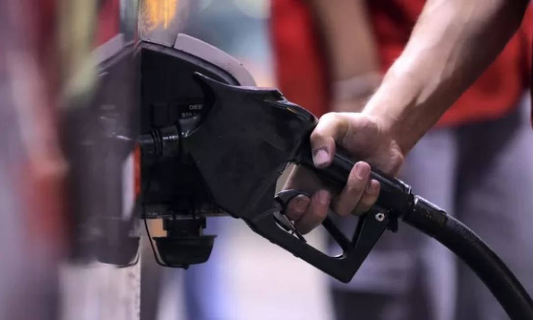 Gasolina acumula alta de 48% em 12 meses Foto: Agênci O Globo