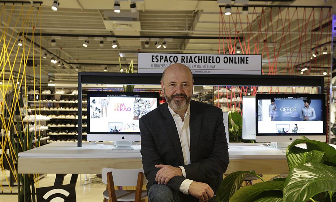 Elio Silva, Diretor Executivo de Canais e Marketing da Riachuelo. Marca entrou no mercado de live shopping no ano passado Foto: Divulgação