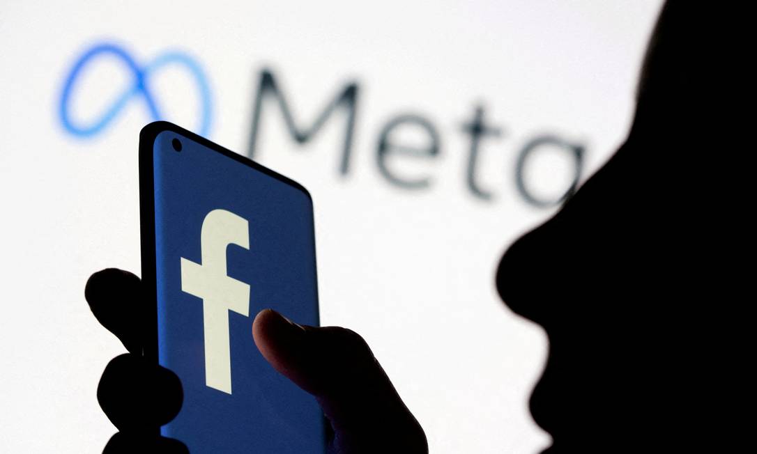 Meta, controladora o Facebook, reprime empresas que espionaram usuários em 100 países Foto: DADO RUVIC / REUTERS