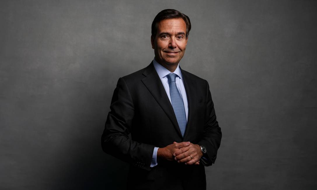 Antonio Horta-Osorio, ex-CEO do Lloyds Banking, foi contratado para melhorar a cultura de risco do Credit Suisse Foto: Simon Dawson / Bloomberg