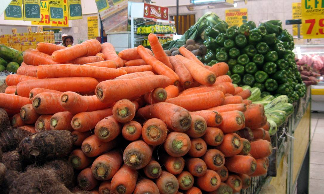 Preço da cenoura dobrou em fevereiro e também pressionou o IPCA Foto: Agência O Globo