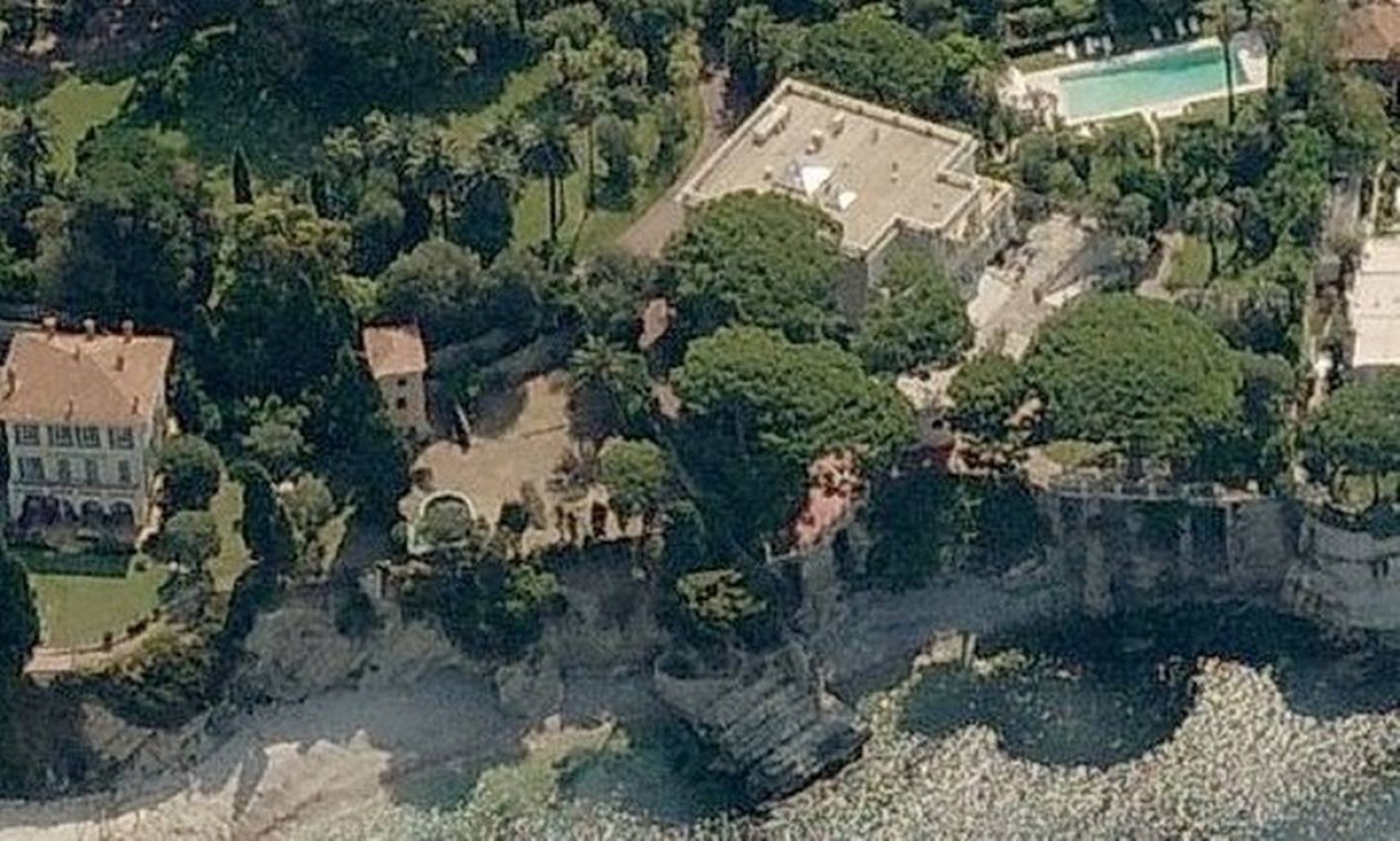 Vista aérea da Villa Nellcôte, situada em localizada em uma cidade adjacente a Saint-Jean-Cap-Ferrat, onde os Rolling Stones gravaram seu álbum ''Exile On Main St.'', na década de 1970 Foto: Reprodução/Pinterest