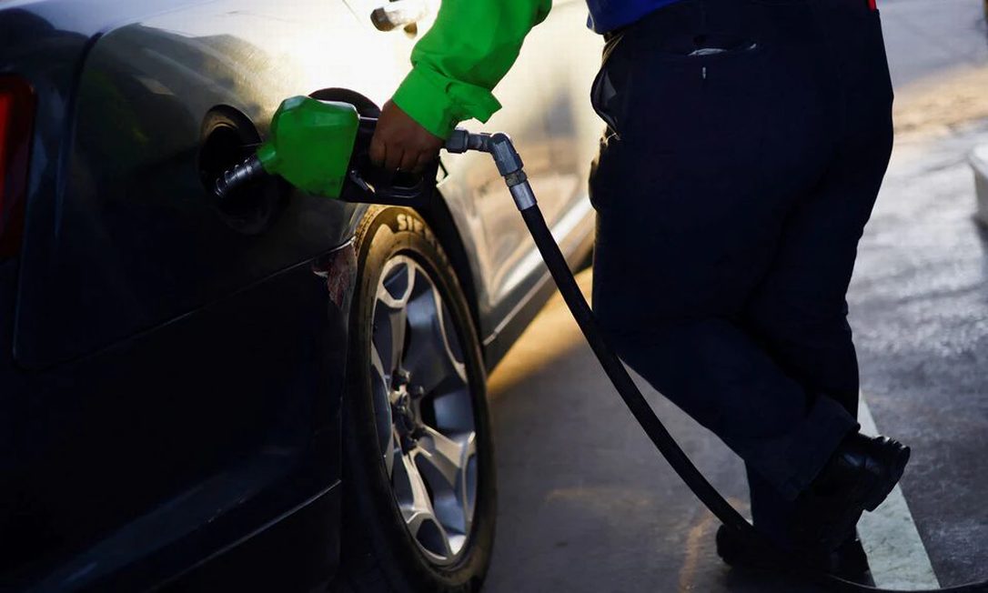 México suspenderá subsídio à gasolina durante a próxima semana em estados que fazem fronteira com os EUA Foto: Reuters