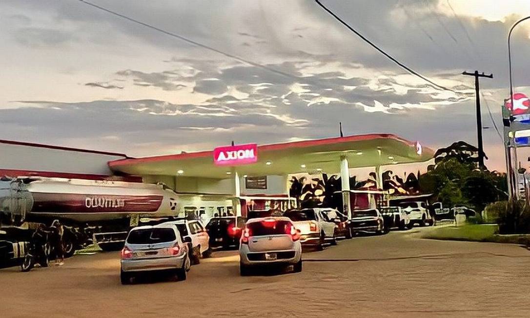 Posto argentino vende gasolina em reais para brasileiros, que fizeram lucro aumentar em 60% Foto: Arquivo pessoal