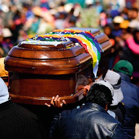 A crise política na Bolívia, que resultou em mortes, foi causada pela tentativa de Evo Morales de roubar uma eleição em que sua candidatura era inconstitucional. Foto: Ronaldo Schemidt / AFP