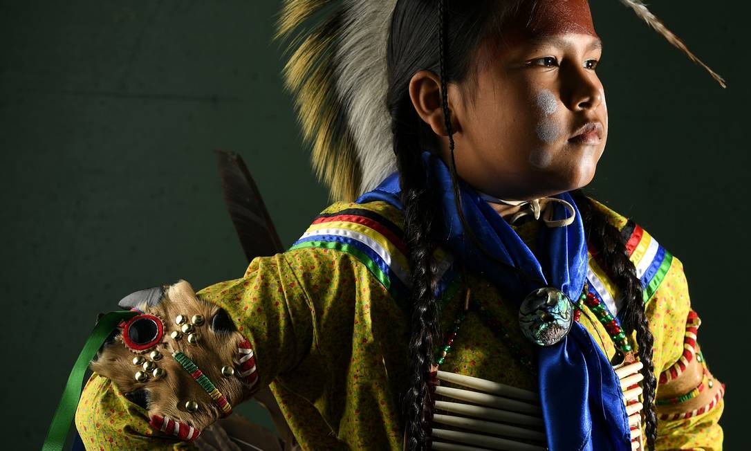 Menino da Nação Navajo, nos Estados Unidos, onde os povos indígenas estão sofrendo com a pandemia do coronavírus. Foto: Helen H. Richardson / The Denver Post / Getty Images