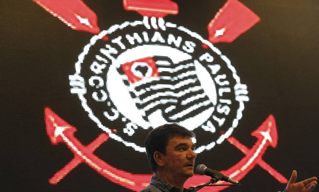 No Corinthians, Andrés Sanchez deixou explodir a dívida com a União. Foto: Nacho Doce / Reuters