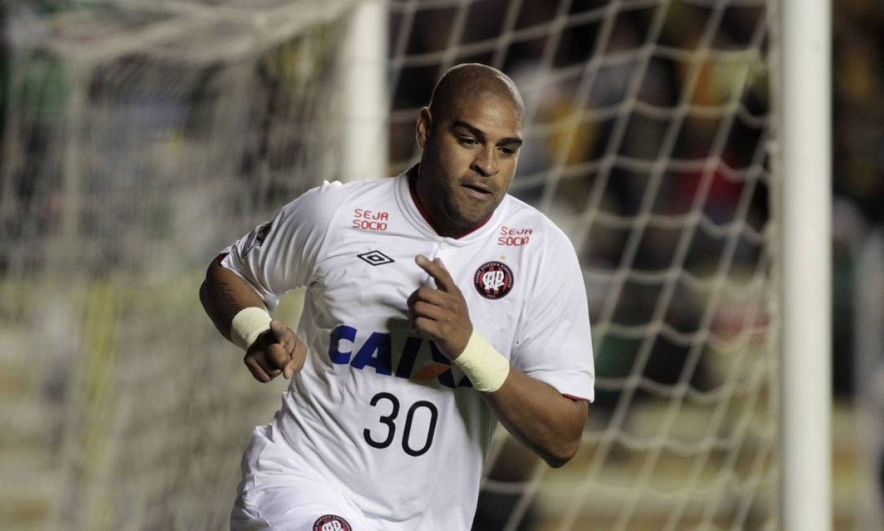 Athletico busca melhor desempenho após sequência de empates em casa para  assegurar vaga na Libertadores.