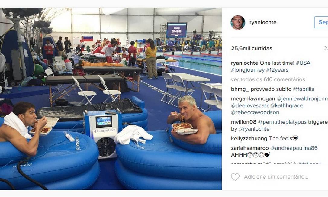 Ryan Lochte posta foto comendo massa com Phelps antes da final dos
