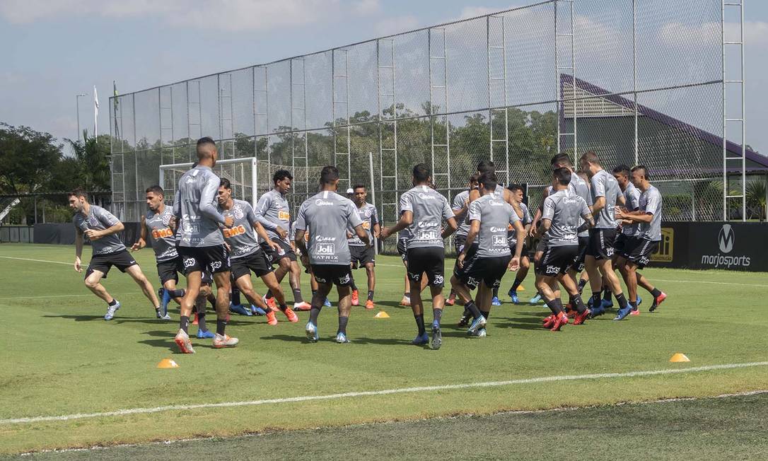 Jogadores do Corinthians em treino no CT Joaquim Grava, em agosto de 2020 Foto: Daniel Augusto Jr./Divulgação Corinthians / Daniel Augusto Jr.