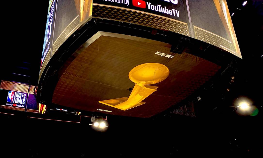 Arena do Phoenix Suns já decorada para receber os dois primeiros jogos das finais da NBA Foto: NBA Brasil