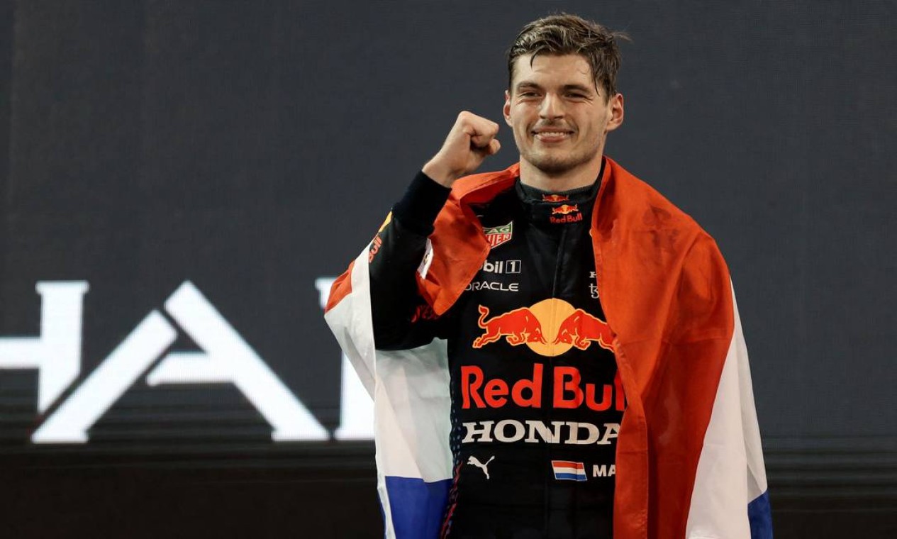 Com título de Max Verstappen, Band volta a vencer a Globo em