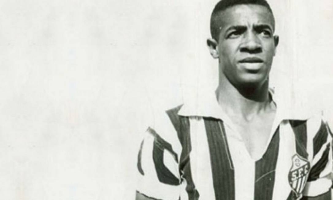 26/12 - Jogador histórico do Santos na década de 1960, parceiro de Pelé, Dorval morreu aos 86 anos Foto: Reprodução