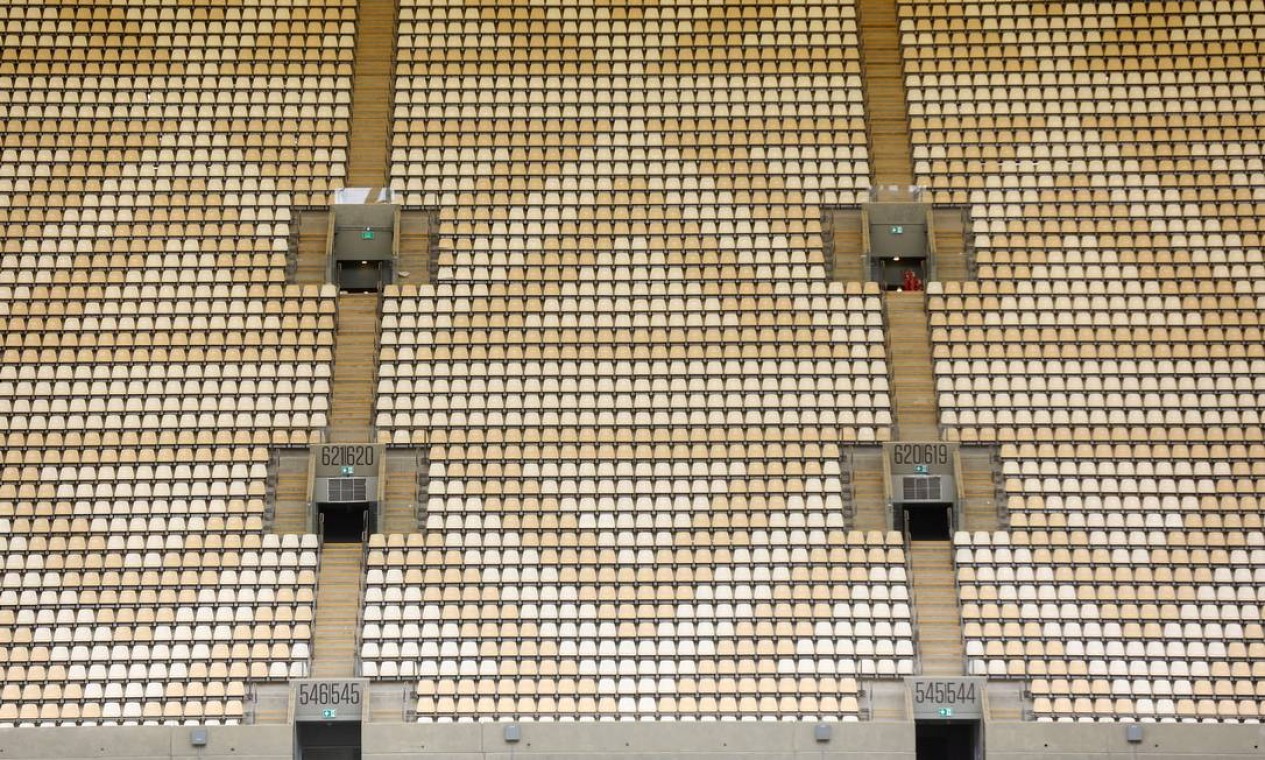 Vista geral dos assentos do estádio Foto: PAWEL KOPCZYNSKI / REUTERS
