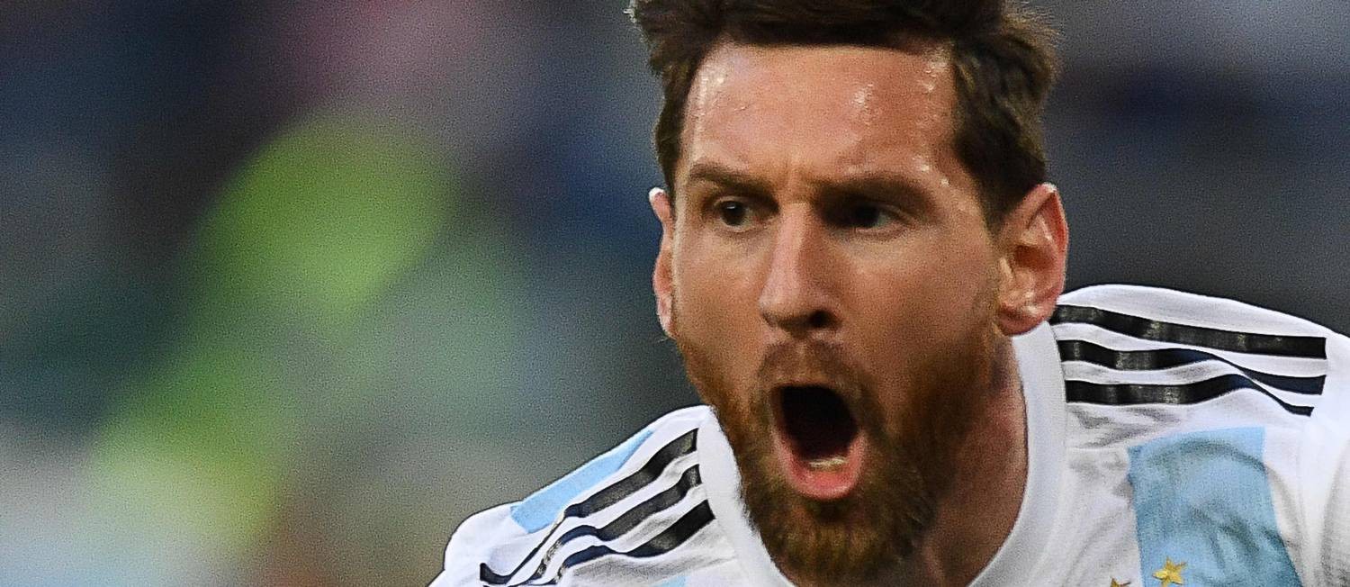 Messi comemora o seu gol na vitória da Argentina sobre a Nigéria Foto: OLGA MALTSEVA / AFP