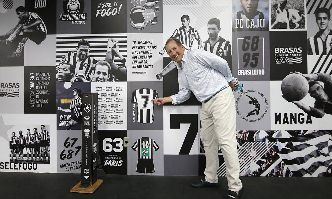 Acionista majoritário da SAF do Botafogo, John Textor já investiu no clube R$ 150 milhões dos 400 prometidos. Foto: Vitor Silva / Botafogo