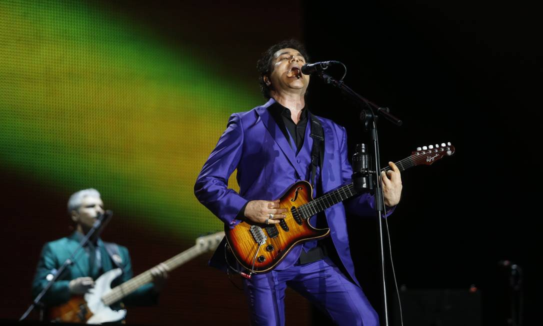Frejat Crítica: Frejat faz show que se encaixa à perfeição no Rock in Rio ...