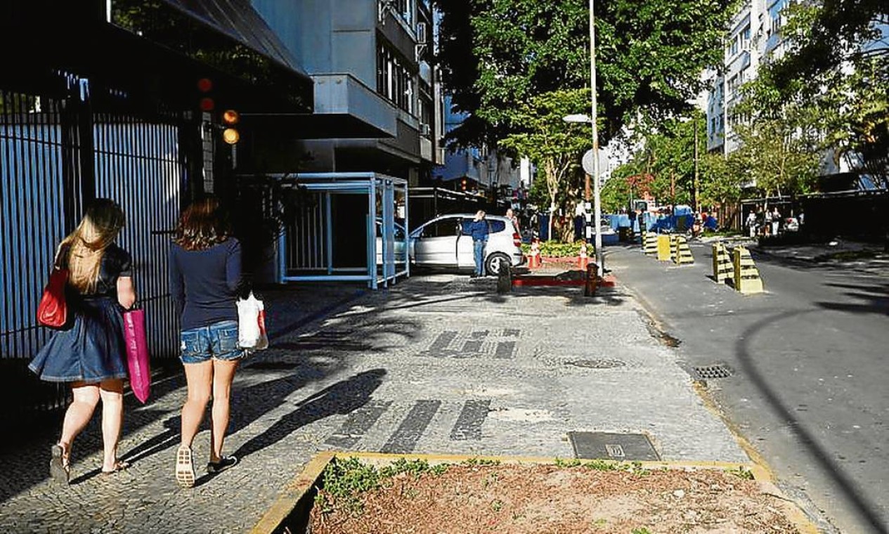 Obras do metrô fecham trecho da Rua Barão da Torre na quarta - Jornal O