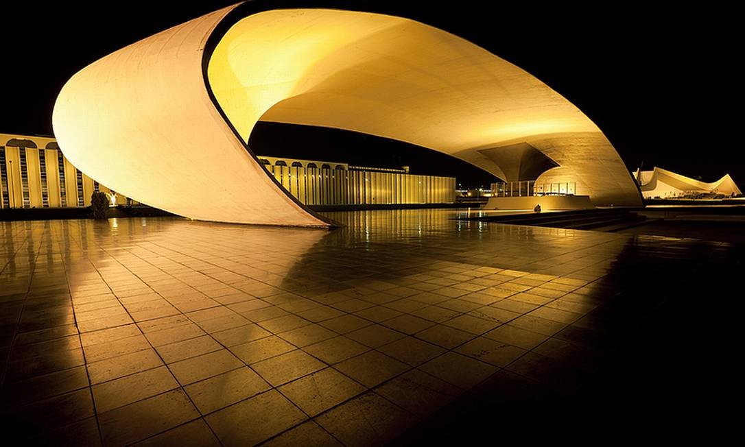A Brasília de Oscar Niemeyer à noite Jornal O Globo