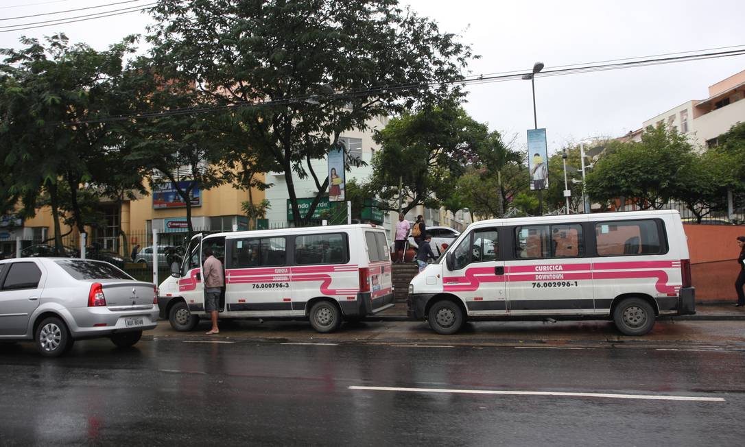 Globo vans clearance