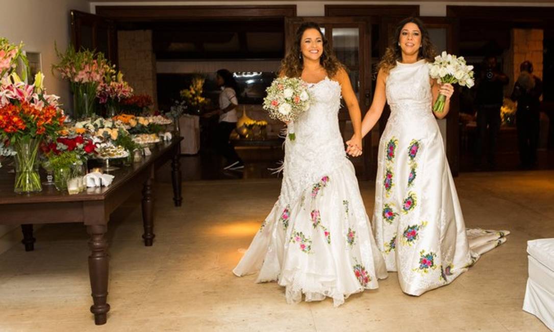 A cantora Daniela Mercury se casa com a jornalista Malu Verçosa Foto: Celia Santos / Divulgação