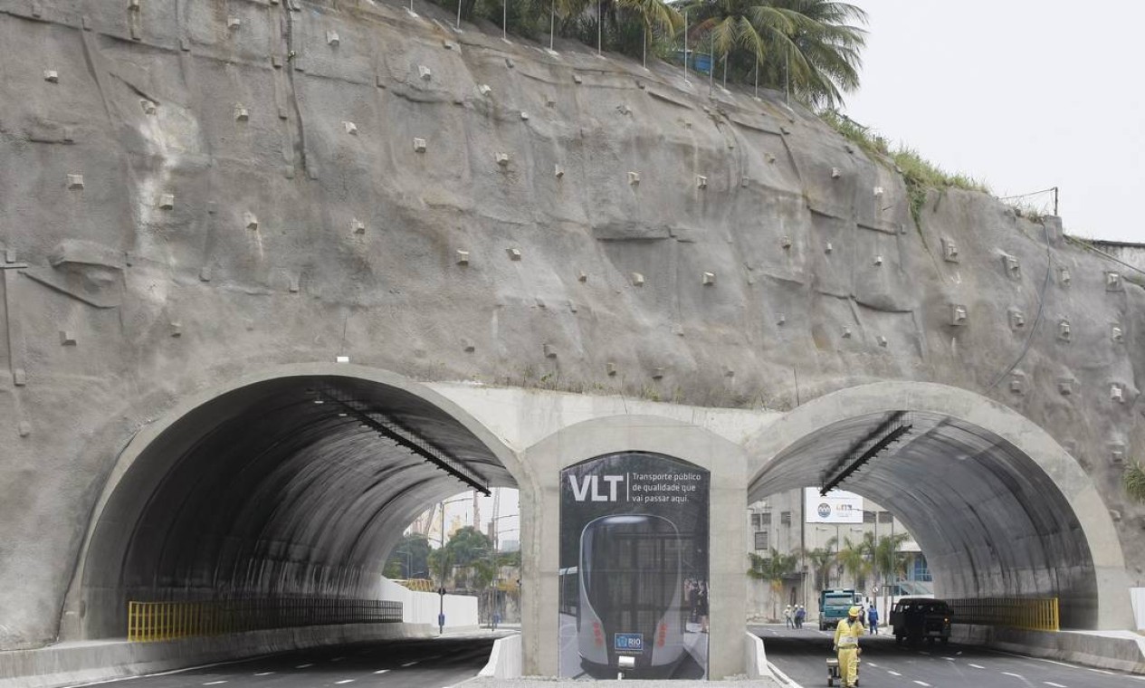 Túnel da Saude é o primeiro de quatro a ser inaugurado Foto: Pablo Jacob / Agência O Globo