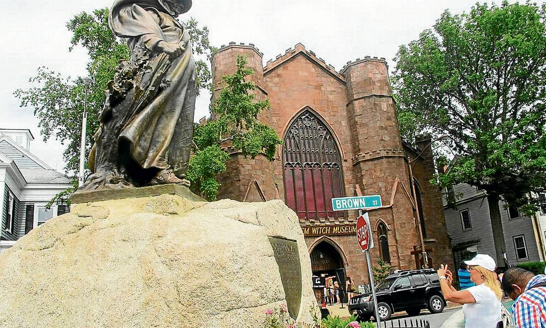 Todo dia é Dia das Bruxas