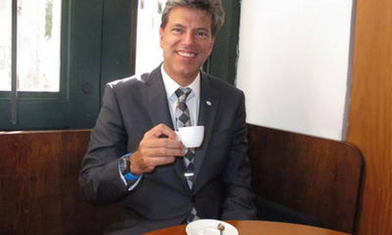 Dois cafés e a conta com Rodrigo da Cunha Pereira Jornal O Globo