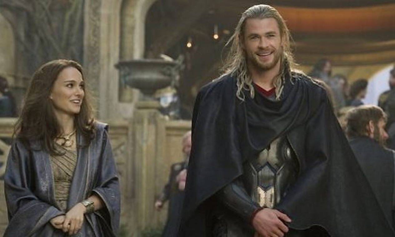 Caras  Elenco de 'Thor: O Mundo das Trevas' reunido na estreia em Londres