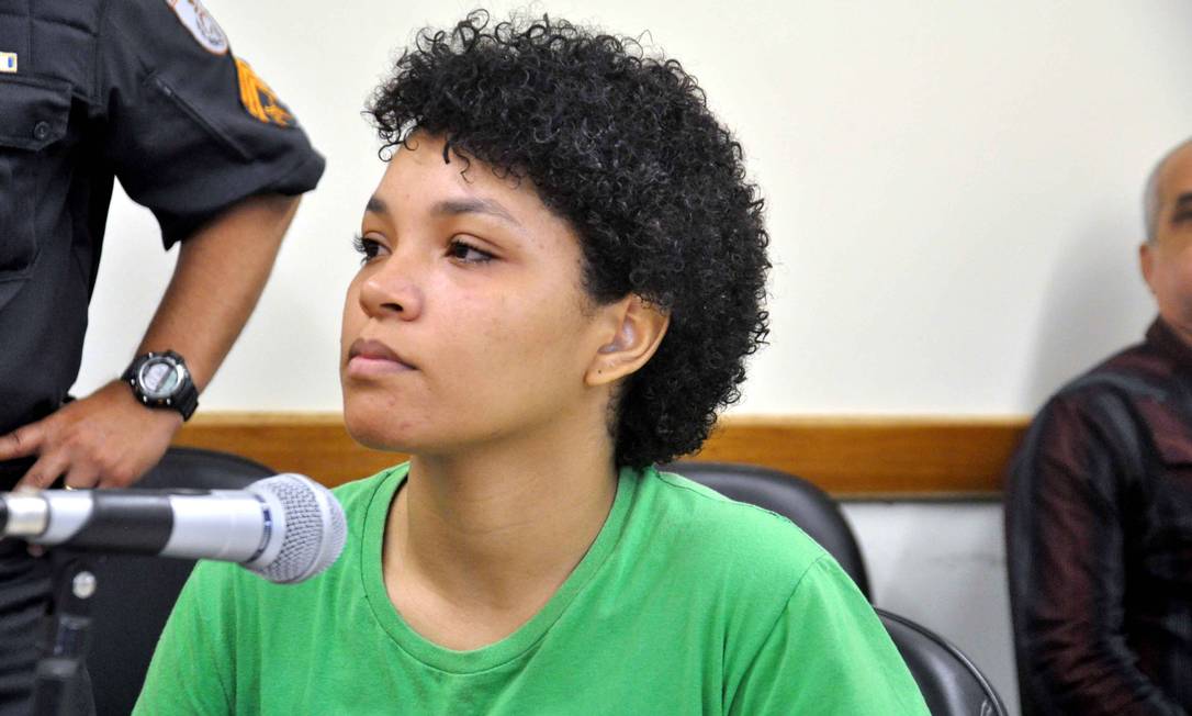 
Manicure que assassinou criança em Barra do Piraí durante depoimento
Foto: Jair de Assis / Diário do Vale