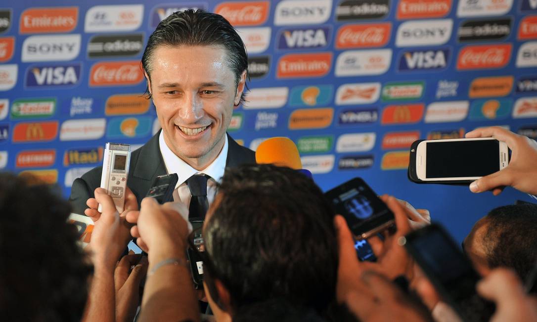 Croatia's coach Niko Kovac speaks to the press after the Brazil 2014 FIFA World Cup groups-stage draw, in Costa do Sauipe, Bahia state, Brazil, on December 6, 2013. AFP PHOTO / NELSON ALMEIDA Foto: NELSON ALMEIDA / AFP
