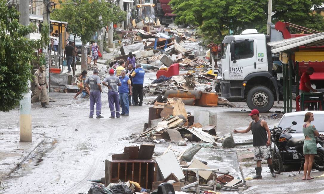 Os Estragos Causados Pelas Chuvas No Estado Do Rio - Jornal O Globo