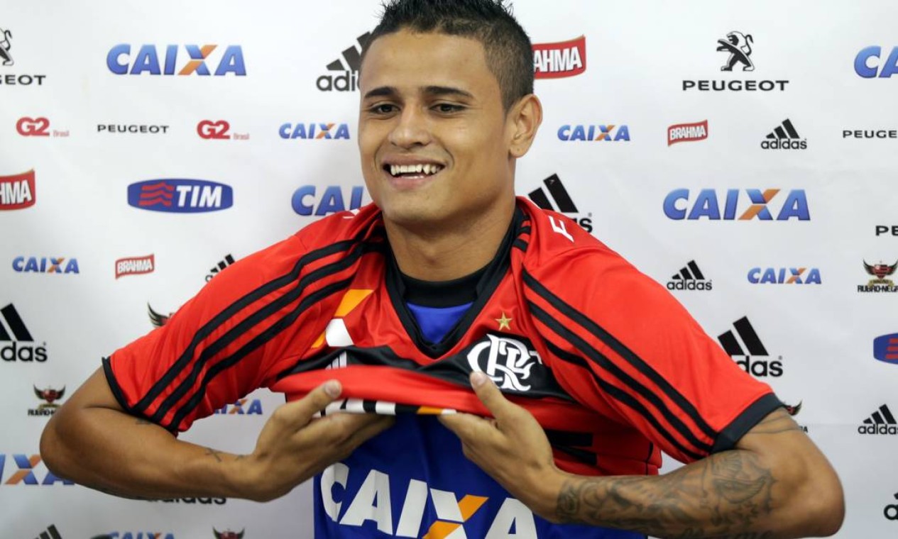 Éverton é a única novidade na reapresentação do Flamengo Jornal O Globo