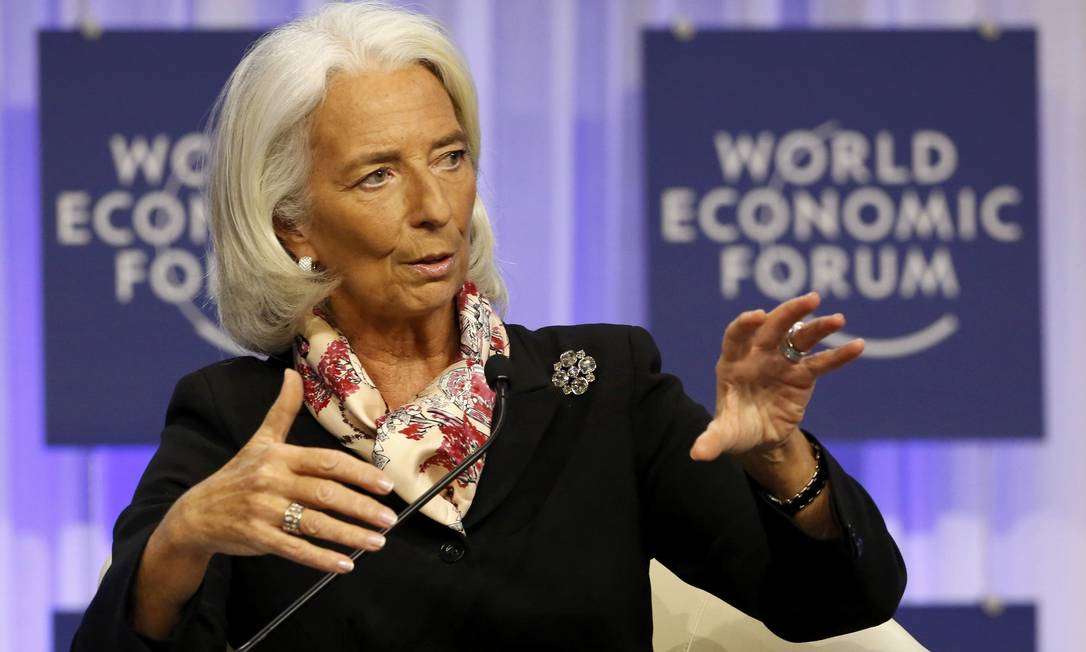 Lagarde em painel de Davos neste sábado
Foto: RUBEN SPRICH / REUTERS
