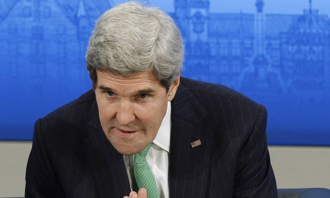 
O secretário de Estado americano, John Kerry durante uma conferência em Munique: esforço pessoal pela paz.
Foto: CHRISTOF STACHE / AFP
