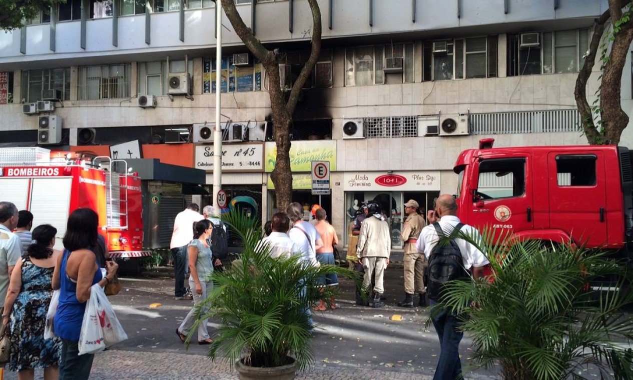 Explosão De Gás Fere Três Pessoas Em Copacabana Jornal O Globo 6563