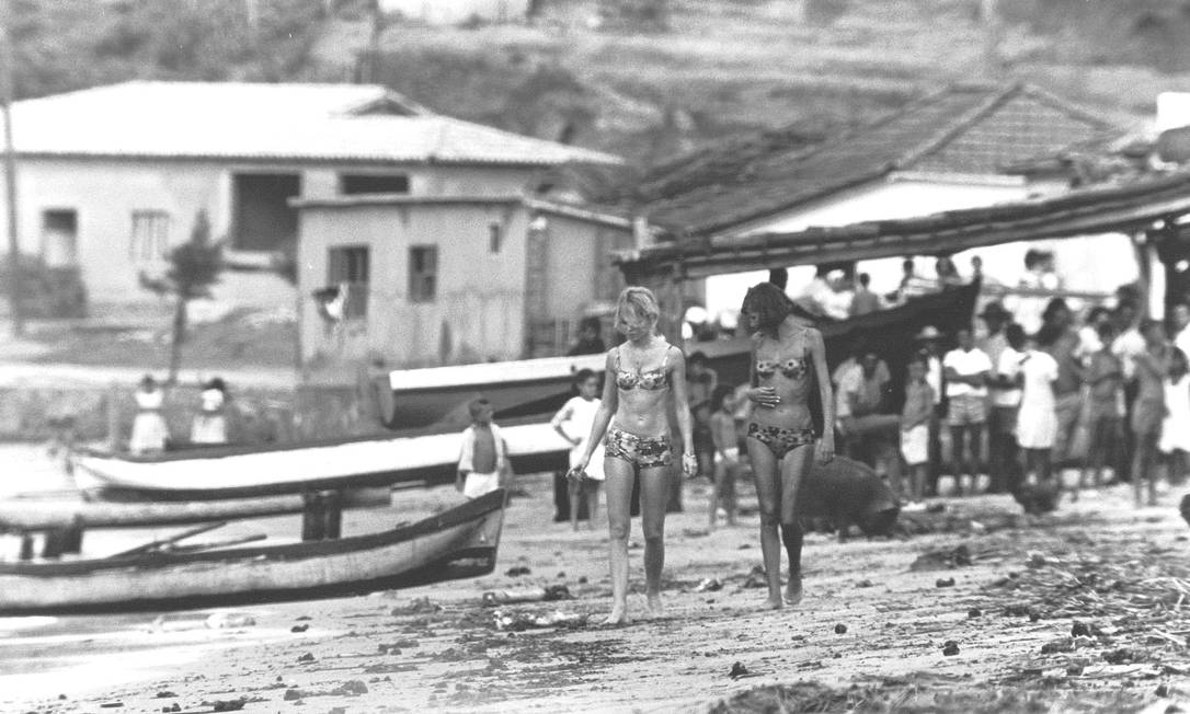 Há 50 anos, Brigitte Bardot revelava Búzios para o mundo - Jornal O Globo