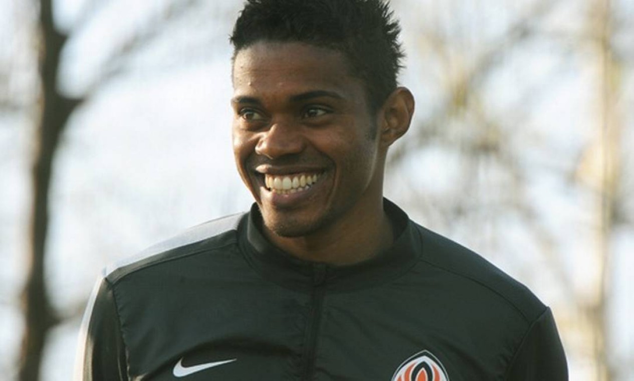 Brasileiro Maicon, do Shakhtar, morre em acidente de carro - Jornal O Globo