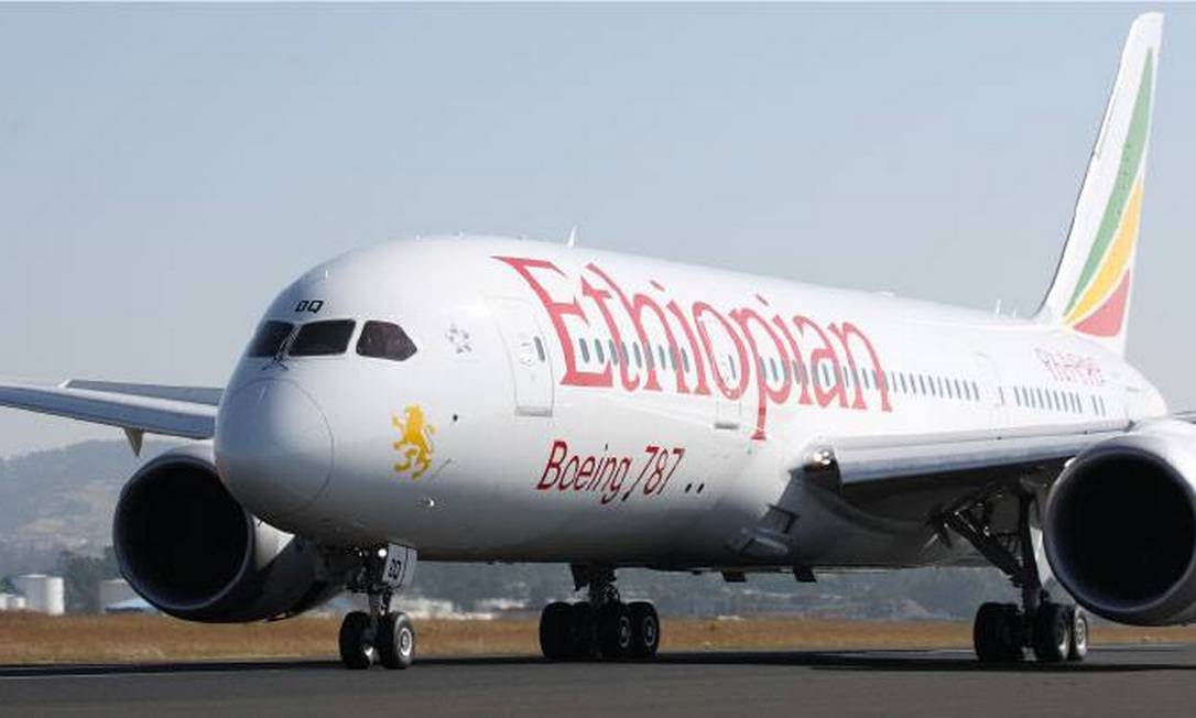 O Dreamliner da Ethiopian Airlines, que agora voa apenas para São Paulo Foto: Reprodução