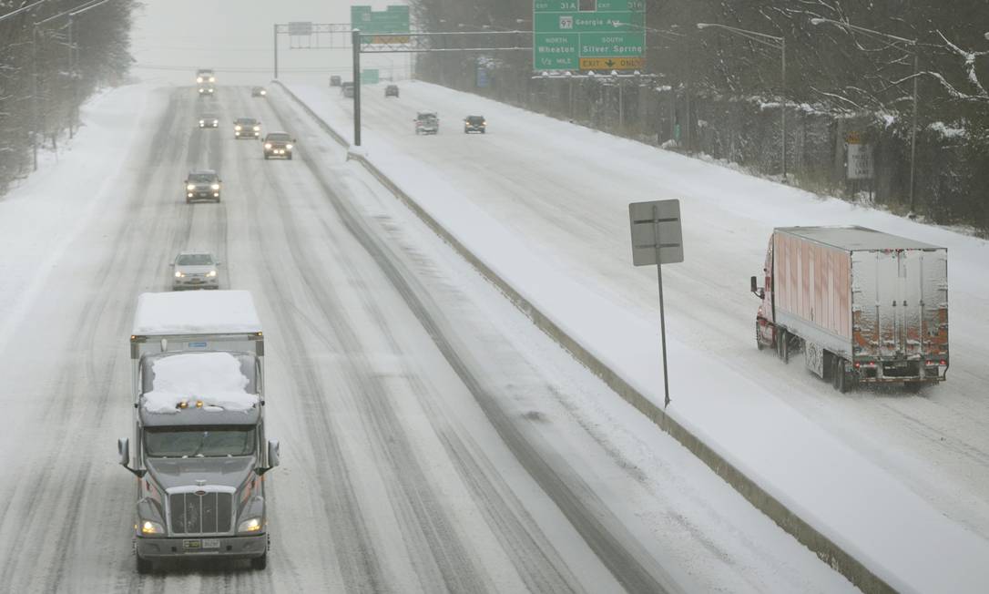 Tempestade de neve atinge Estados Unidos Jornal O Globo
