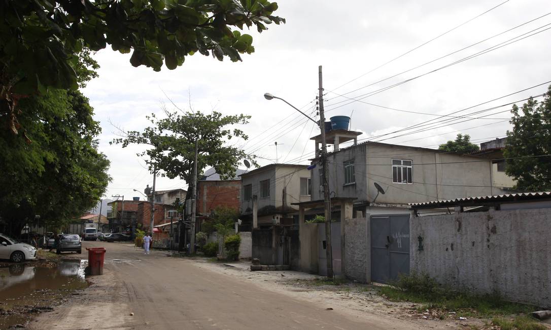 A Vila do Autódromo, favela que será removida para obras do Parque Olímpico Foto: Domingos Peixoto / Agência O Globo