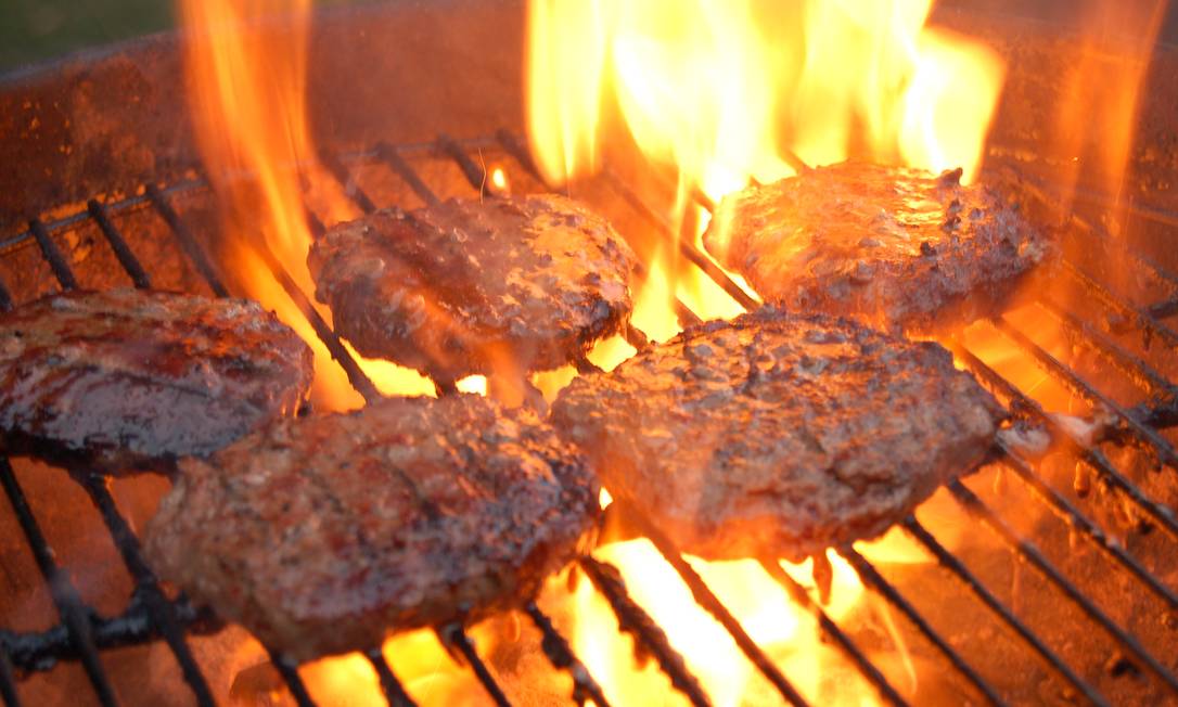 
Segundo a pesquisa, qualquer carne cozida pode aumentar o risco de demência
Foto: Stock Photo