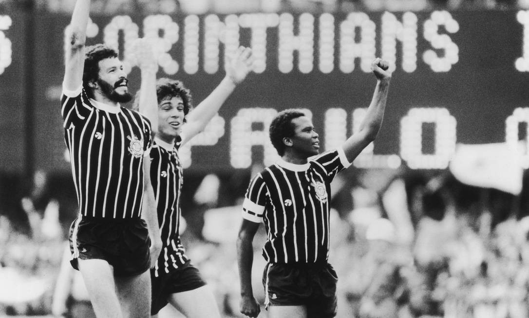 Democracia Corintiana é retratada em documentário com depoimento