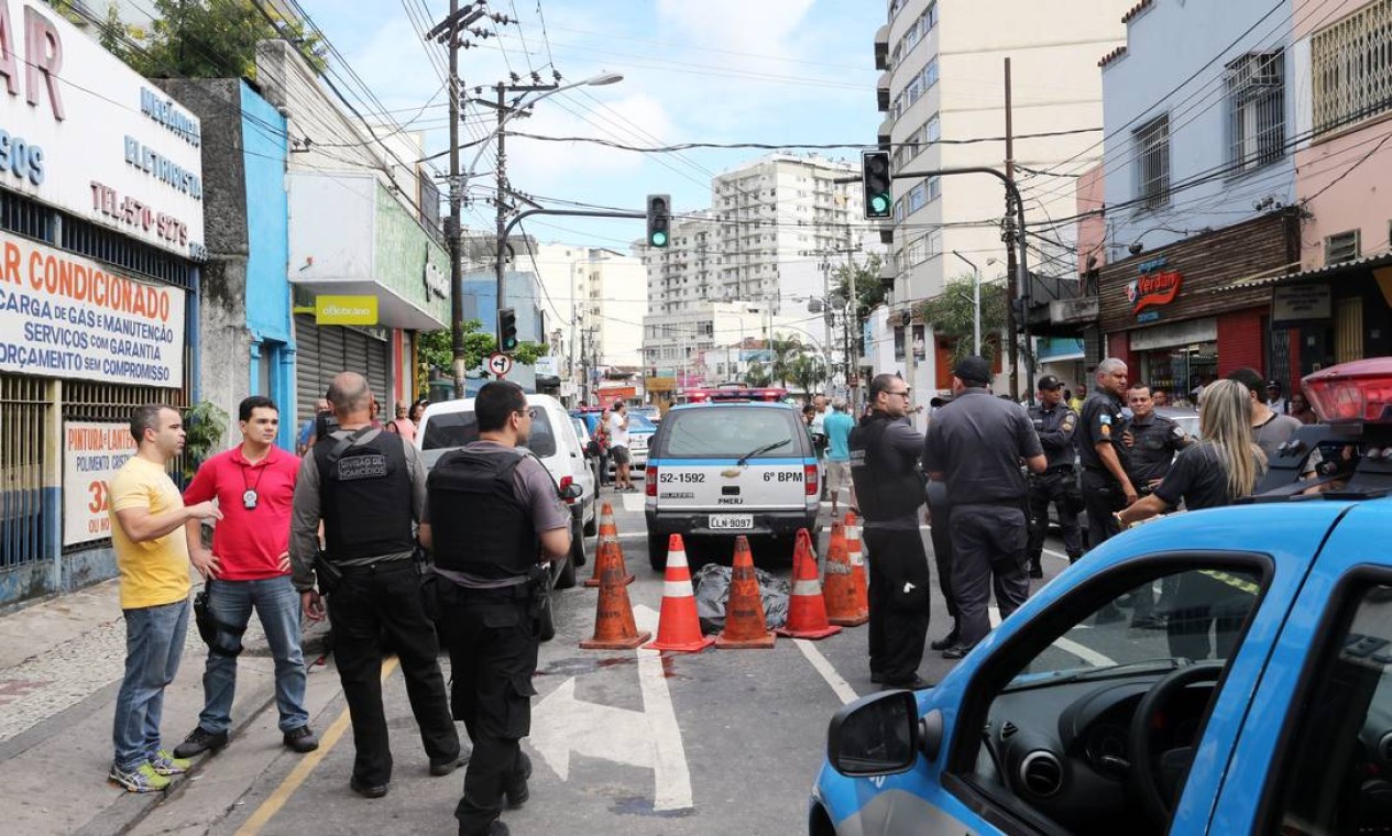 Dono de fábrica de bolos é morto a tiros no Grajaú - Casos de Polícia -  Extra Online