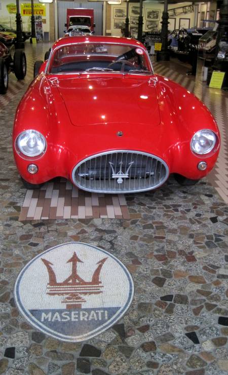 Para apreciar belos carros da Maserati, como o A6 GCS de 1954, o Museo Panini é a pedida em Modena Foto: Henrique Koifman