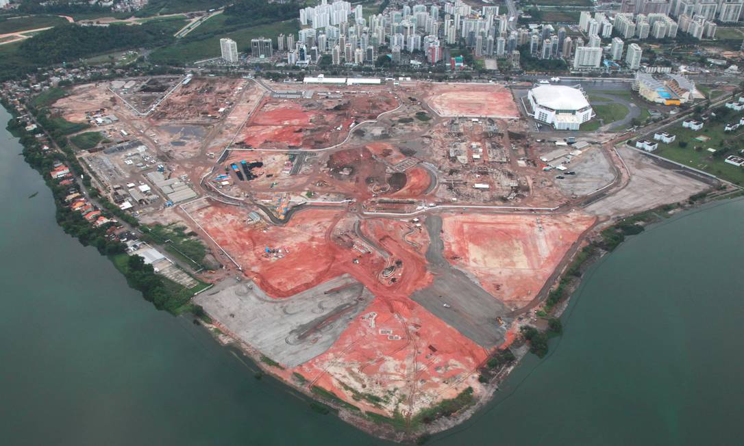 
Andamento das obras de instalações dos Jogos de 2016, como o Parque Olímpico da Barra, é alvo de críticas do vice-presidente do Comitê Olímpico Internacional
Foto:
Genilson Araújo
/
Parceiro
