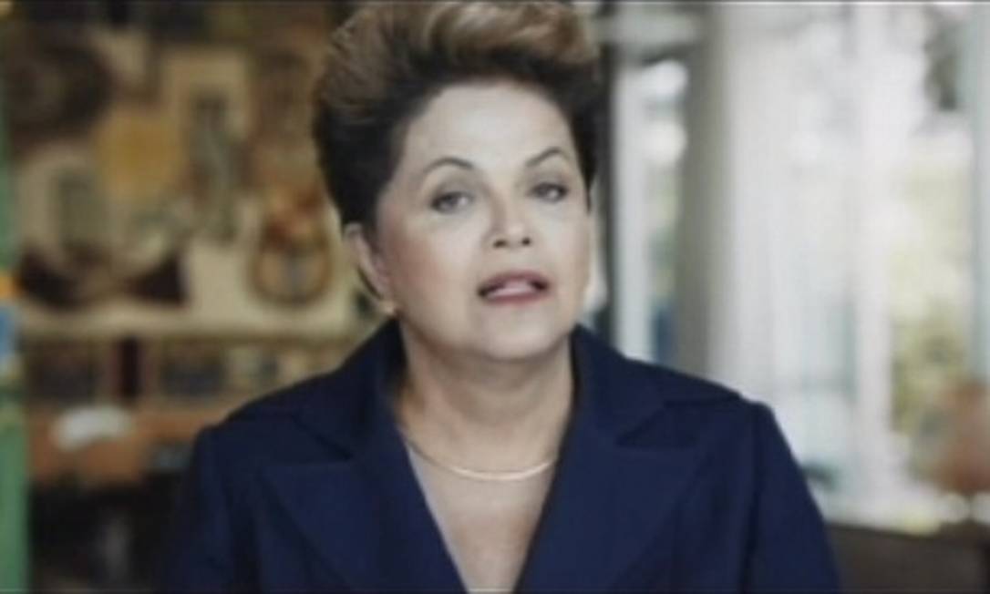 Dilma faz pronunciamento de 1º de maio na TV Foto: Reprodução